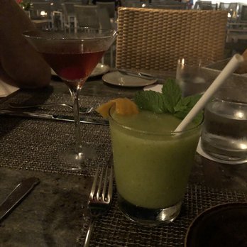 House Without A Key - Cocktails - Seafood Near Me - Honolulu, Hawaii