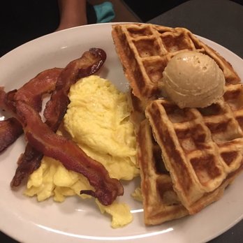 24 Diner - Waffle Breakfast - Diners Near Me - Austin, Texas 24 Diner - Waffle Breakfast - Diners Near Me - Austin, Texas