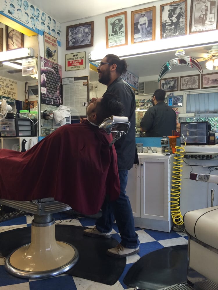 16th St Barber Shop
