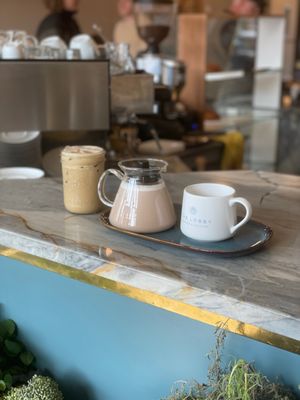 THE LOBBY COFFEE & LEISURE - 33 Photos & 17 Reviews - 234 Water St