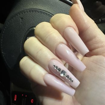 Cute Nails & Spa - Powder Coffin Shape Nails - Nail Salons Near Me - Birmingham, Alabama