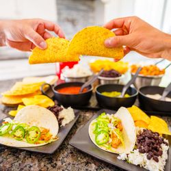 Bubbakoo's Burritos