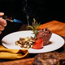 Trace Chophouse