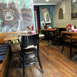 Wildflower Cafe - Inside