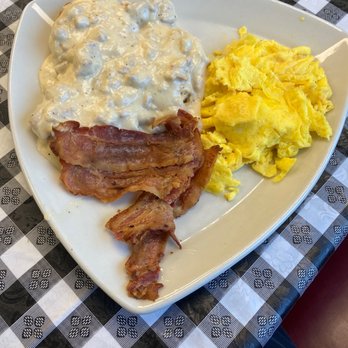 Arnold's Place - Biscuits and Gravy - American Near Me - Romulus, Michigan Arnold's Place - Biscuits and Gravy - American Near Me - Romulus, Michigan