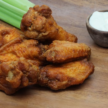 Big Eu'es BBQ - The wings were fantastic! - Barbeque Near Me - Cuyahoga Falls, Ohio