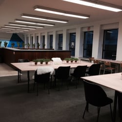 Brik Study Space - Avec un ilot central pour se relaxer !