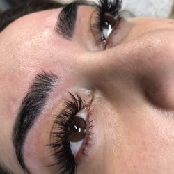 Wispy Lashes By Kim - Mega volume with Wispy