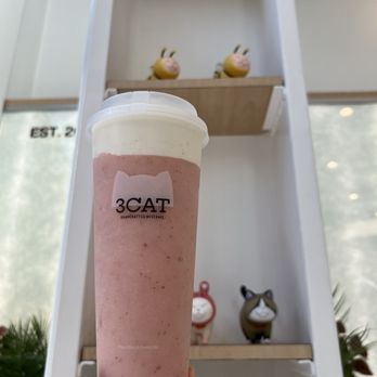 3CAT Handcrafted Beverage - Cheese Peach - Bubble Tea Near Me - Arcadia, California