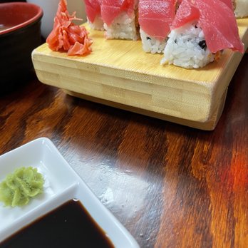 Sushi Red - Sushi Bars Near Me - Plainville, Connecticut