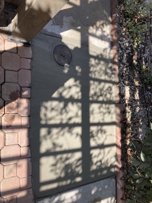 Clean out installation - A sewer clean out is a pipe located outside the home that allows easy access to the home's plumbing. It often looks like a black or gray PVC pipe sticking slightly out of the ground, either in your grass or along an outside wall of the house.