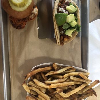 Jarfly - Al pastor taco and Nashville hot chicken slider - New American Near Me - Columbus, Georgia Jarfly - Al pastor taco and Nashville hot chicken slider - New American Near Me - Columbus, Georgia