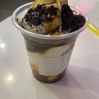 Devil & Angel Desserts - Ice Cream & Frozen Yogurt Near Me - Aurora, Colorado Devil & Angel Desserts - Ice Cream & Frozen Yogurt Near Me - Aurora, Colorado