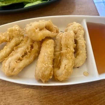 Oishii - Fried squid - Sushi Bars Near Me - Houston, Texas