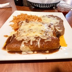 La Nueva Tequilas - Beef Enchiladas