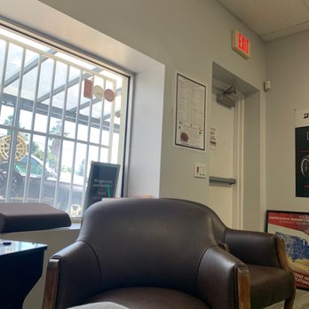 Tire Central - Waiting area - Tires Near Me - San Gabriel, California