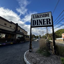 Lakeside Diner