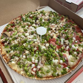 Jet's Pizza - Pizza Near Me - Mishawaka, Indiana