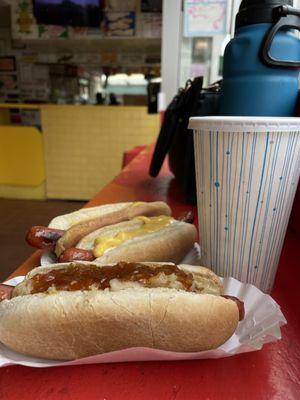 Gray's Papaya by null