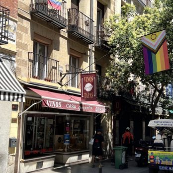 Casa González - Store front - Cheese Shops Near Me - Madrid, M Casa González - Store front - Cheese Shops Near Me - Madrid, M