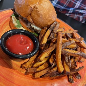Cedar - Cedar Burger - Breakfast & Brunch Near Me - Covington, Kentucky