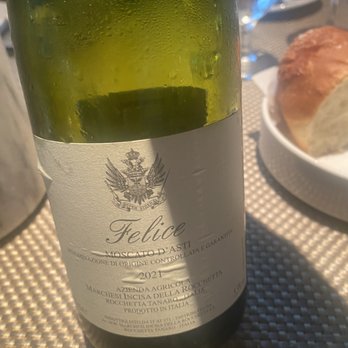 The Grove - Moscato - New American Near Me - Houston, Texas