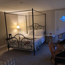 1896 House - The absolute worst bed ever
