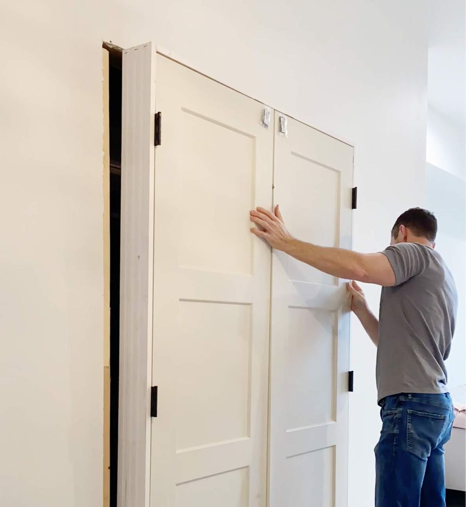 Slide of Victor's Handyman and Remodeling Services