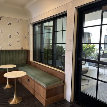 Mostra Coffee - Indoor and outdoor seating space - Coffee & Tea Near Me - San Diego, California Mostra Coffee - Indoor and outdoor seating space - Coffee & Tea Near Me - San Diego, California