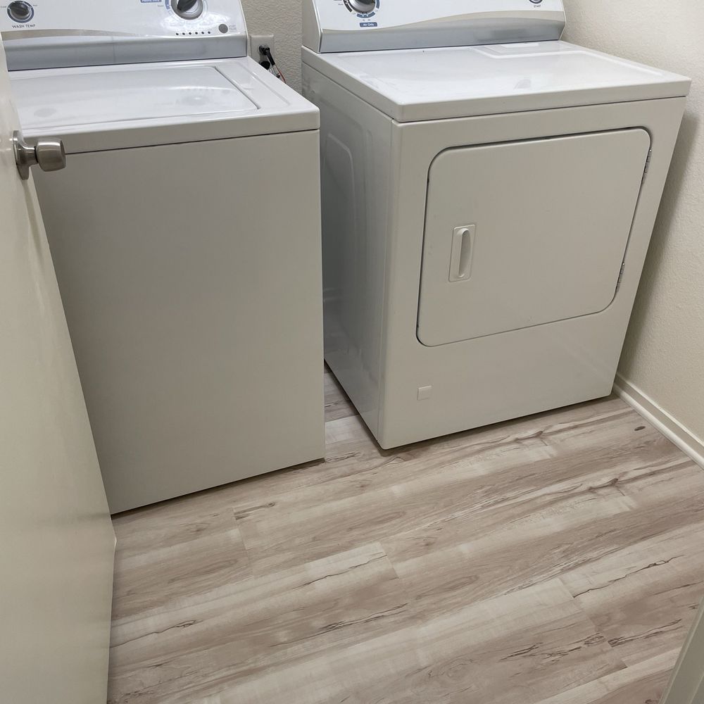 Luxury Vinyl floor planks Luxury Vinyl floor planks