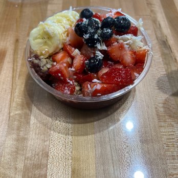 Bahia Bowls - Small traditional açaí bowl - Acai Bowls Near Me - Lake Worth Beach, Florida Bahia Bowls - Small traditional açaí bowl - Acai Bowls Near Me - Lake Worth Beach, Florida