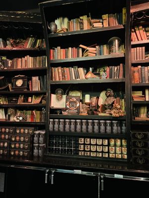 Gideon's Bakehouse by null