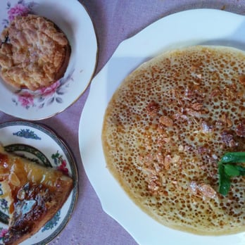 Momo - My final course : berber pancake - Moroccan Near Me - London, XGL