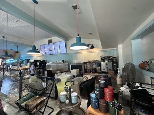 Mama Hawk's Kitchen & Coffee by null