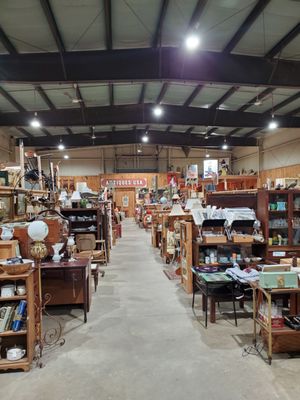 Antiques USA by null