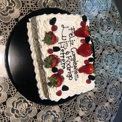 La Princesa Bakery - Best Birthday Cakes in the Valley very Satisfied. Thank You so much for this Beautiful piece of art.