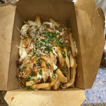 Ridgewood Station Tavern - smoky mountain fries - Bars Near Me - Wantagh, New York Ridgewood Station Tavern - smoky mountain fries - Bars Near Me - Wantagh, New York
