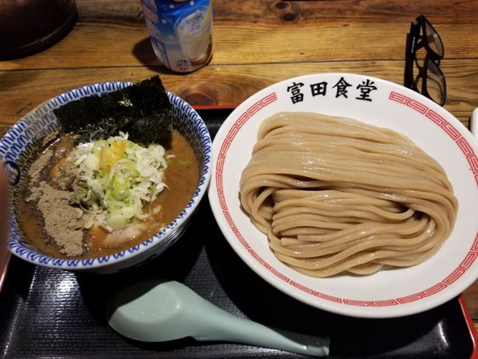 Ramen Tomita by null