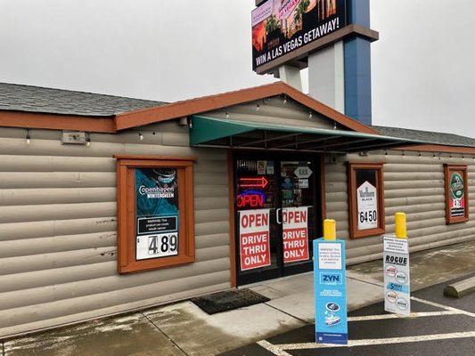Cowlitz Tobacco Outlet, 31500 NW 31st Ave, Ridgefield, WA 98642, US