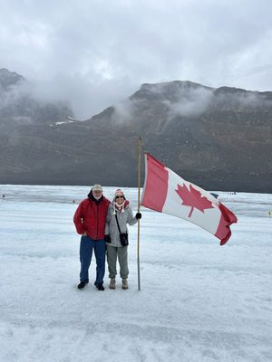Columbia Icefield by null