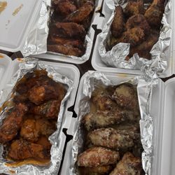 Buffalo Bill's Roadhouse - Wings
