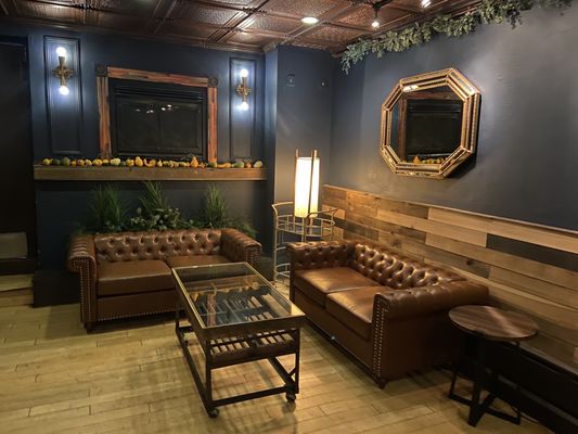 Savoy Taproom by null