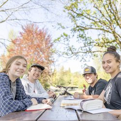 New Hope Christian College