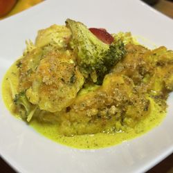 Chicken divan with chicken breasts, fresh broccoli, crème of chicken all from ingles