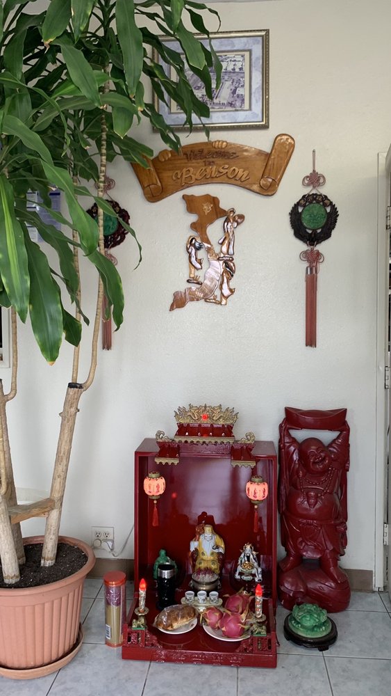 BENSON AUTO BODY & PAINT Updated June 2024 28 Photos & 41 Reviews