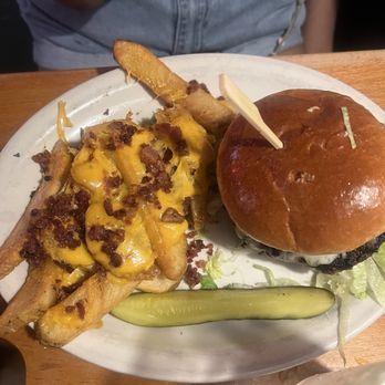 Texas Roadhouse - Cheeseburger - Steakhouses Near Me - Fresno, California