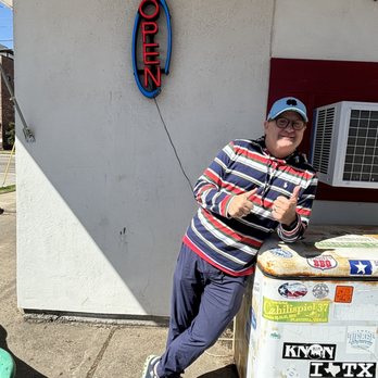Pop's Burger Stand - Outside entrance - Burgers Near Me - Waxahachie, Texas Pop's Burger Stand - Outside entrance - Burgers Near Me - Waxahachie, Texas
