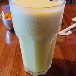 Jugo Verde (Pepino, limon y piña)