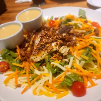 Cheddar's Scratch Kitchen - Chicken Pecan Salad - Comfort Food Near Me - Brooksville, Florida