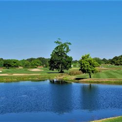 Barefoot Resort and Golf